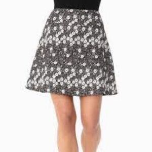 Tuckernuck Floral Black and White A Line Skirt